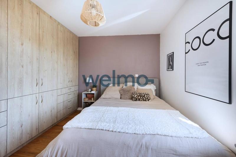 Maison - 175 m² - 8 pièces