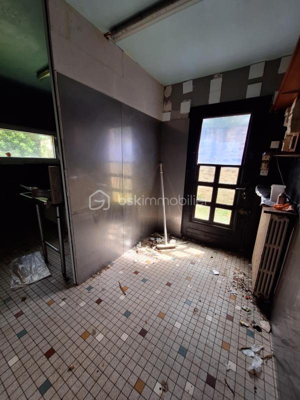 Immeuble - 136 m² - 4 pièces