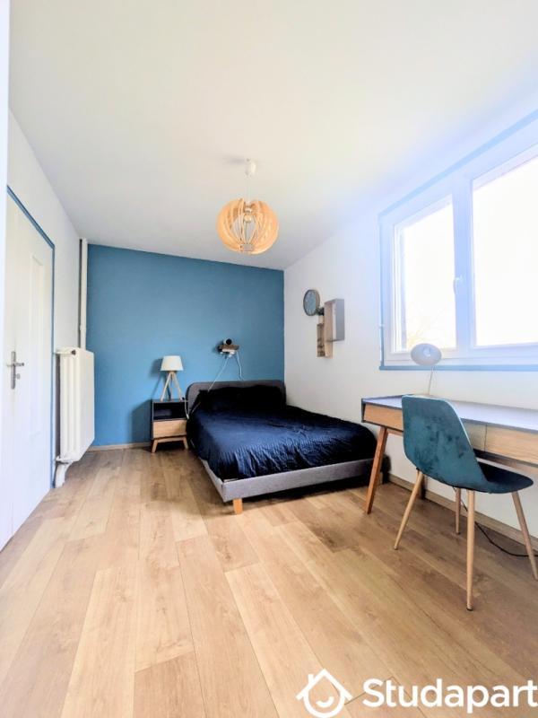 Chambre - 12 m² - 1 pièce