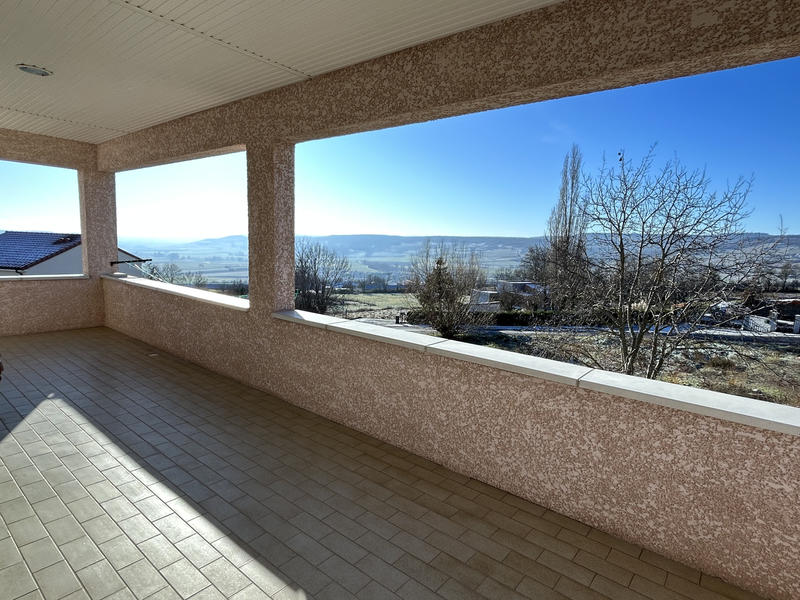 Maison - 163 m² - 6 pièces
