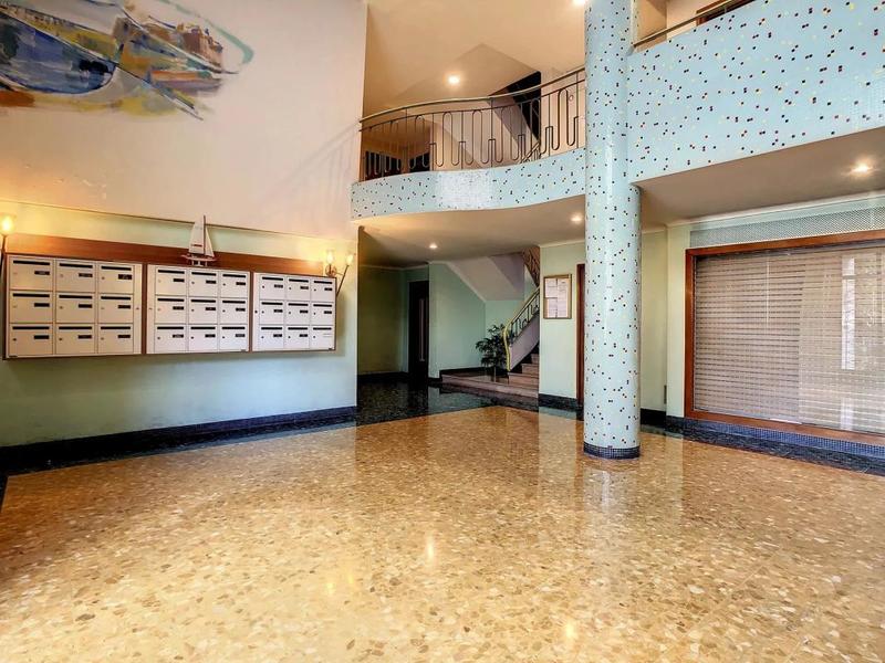 Appartement - 60 m² - 2 pièces