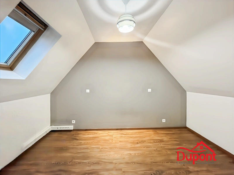 Maison - 80 m² - 6 pièces