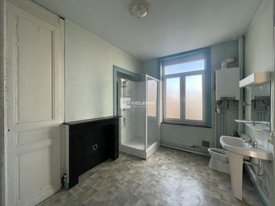 Appartement - 84 m² - 4 pièces