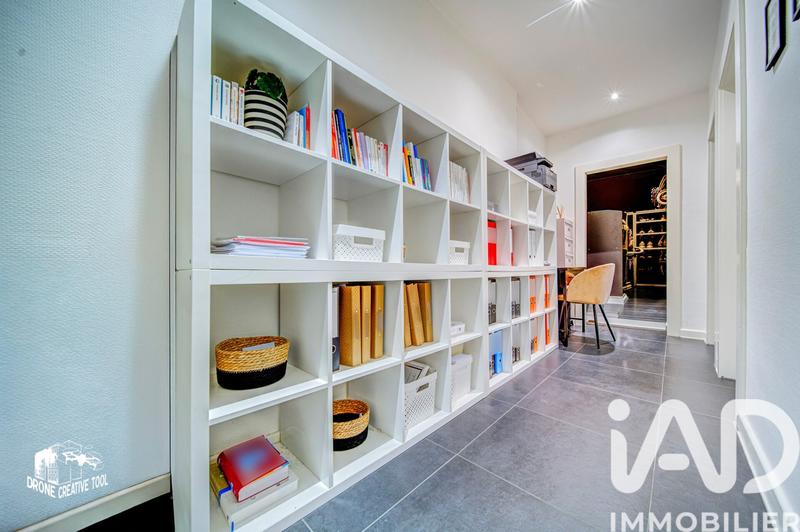 Appartement - 92 m² - 4 pièces