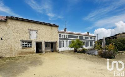 Maison - 150 m² - 5 pièces