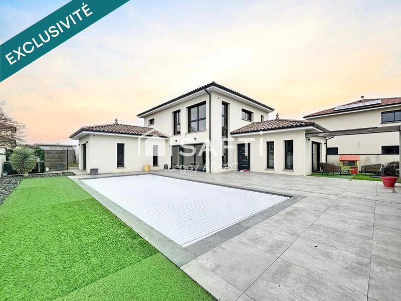 Maison - 194 m² - 6 pièces