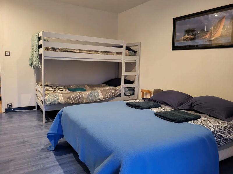 Maison - 280 m² - 10 pièces