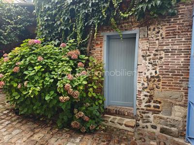 Maison de ville - 210 m² - 9 pièces