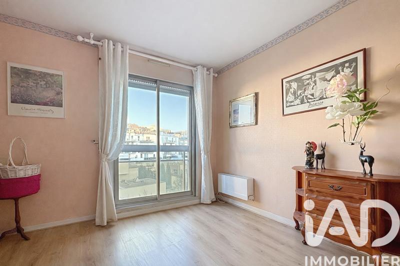 Appartement - 90 m² - 4 pièces