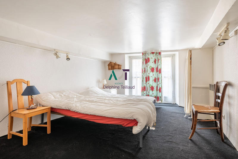 Appartement - 163 m² - 6 pièces