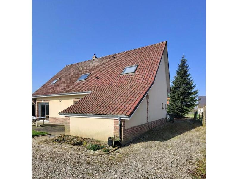 Maison - 163 m² - 6 pièces