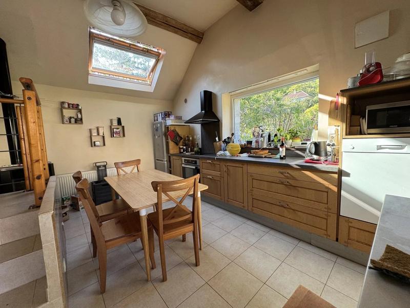 Maison - 168 m² - 6 pièces