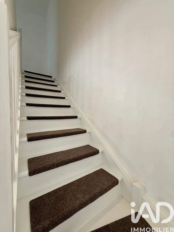 Maison - 94 m² - 5 pièces