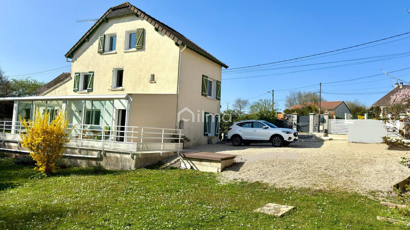 Maison - 159 m² - 6 pièces