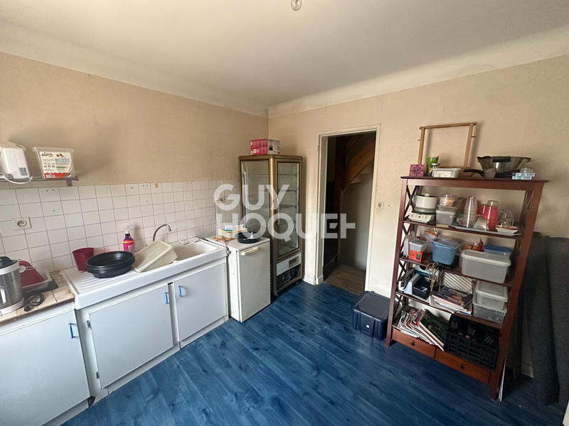 Immeuble - 150 m² - 8 pièces