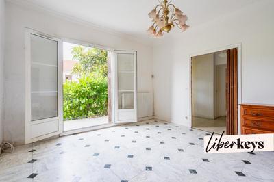 Maison - 117 m² - 6 pièces