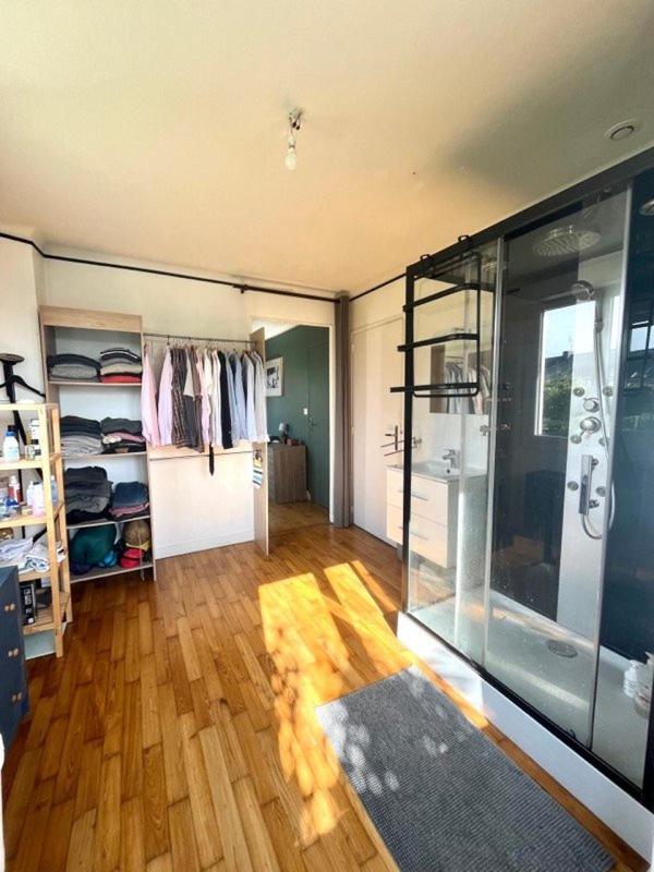 Maison - 150 m² - 9 pièces