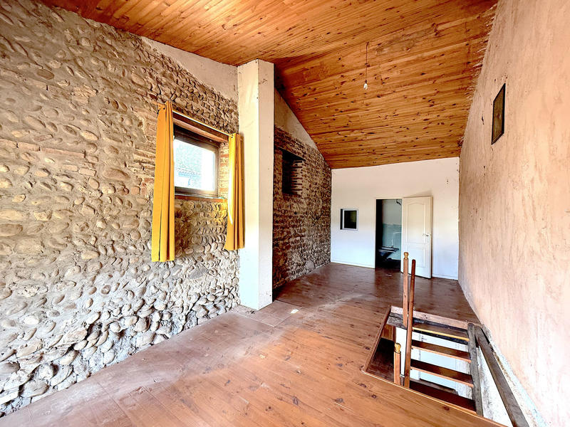 Maison - 160 m² - 4 pièces
