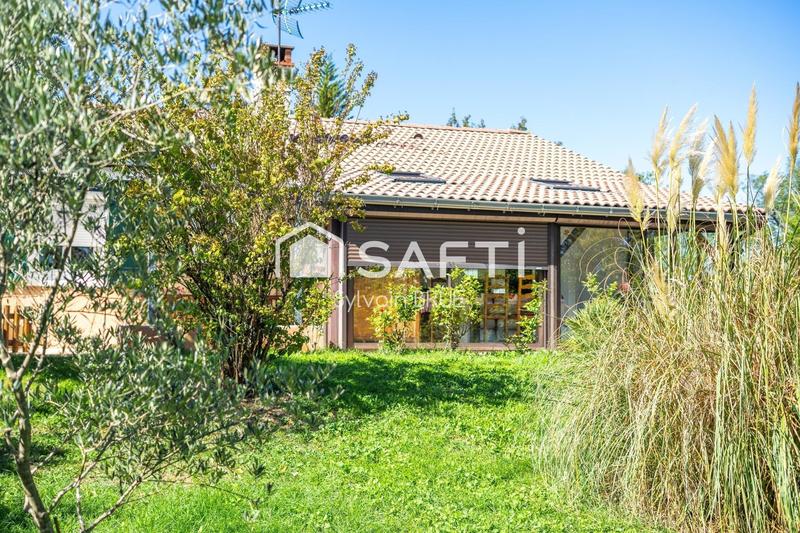 Maison - 142 m² - 6 pièces