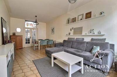 Maison - 100 m² - 4 pièces