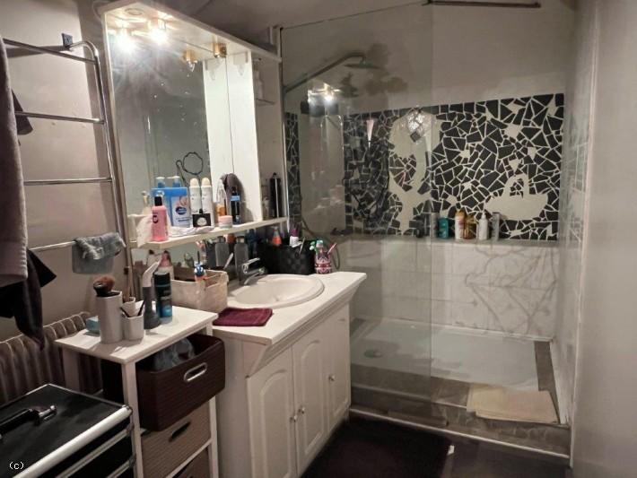 Maison ancienne - 180 m² - 7 pièces