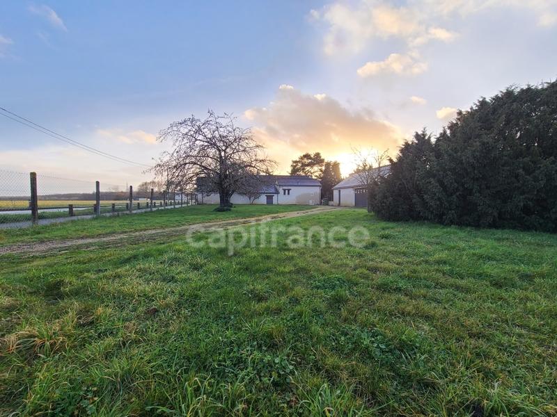 Terrain constructible - 792 m²