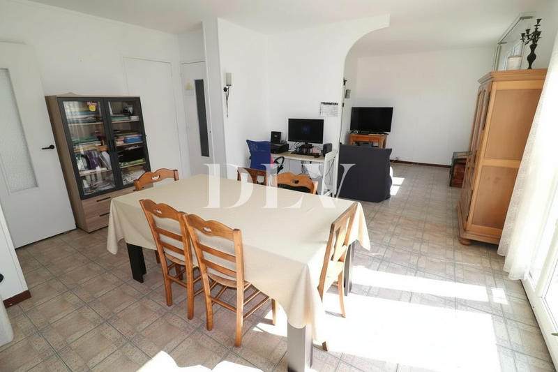 Appartement - 88 m² - 5 pièces