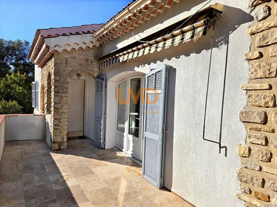 Appartement - 100 m² - 4 pièces