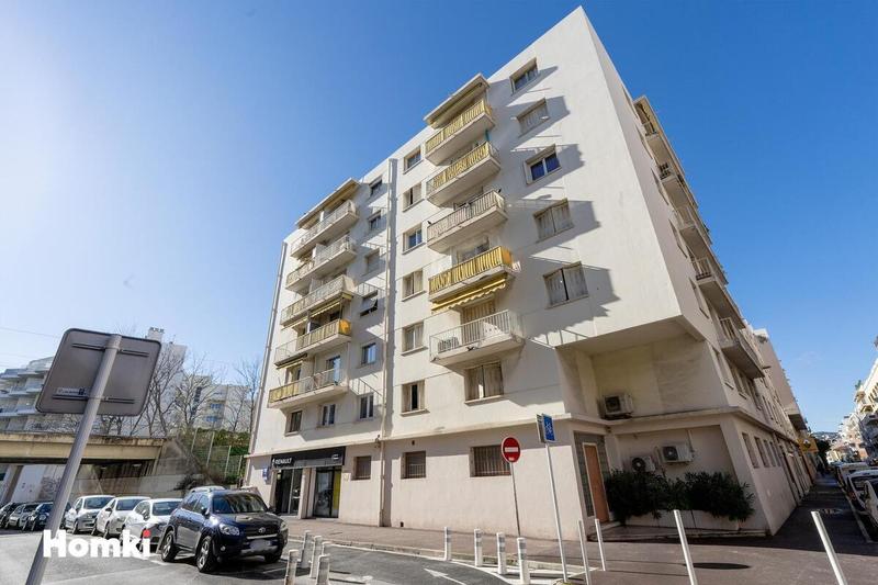 Appartement - 64 m² - 4 pièces