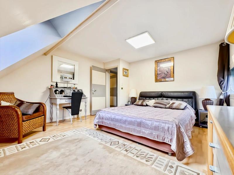 Maison d'architecte - 205 m² - 8 pièces