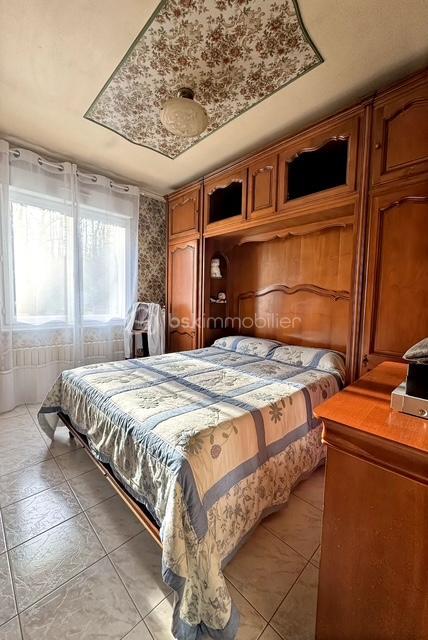 Pavillon - 80 m² - 4 pièces