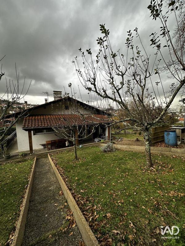 Maison - 145 m² - 8 pièces