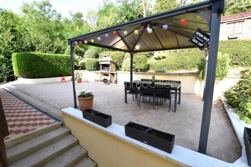 Maison - 130 m² - 6 pièces