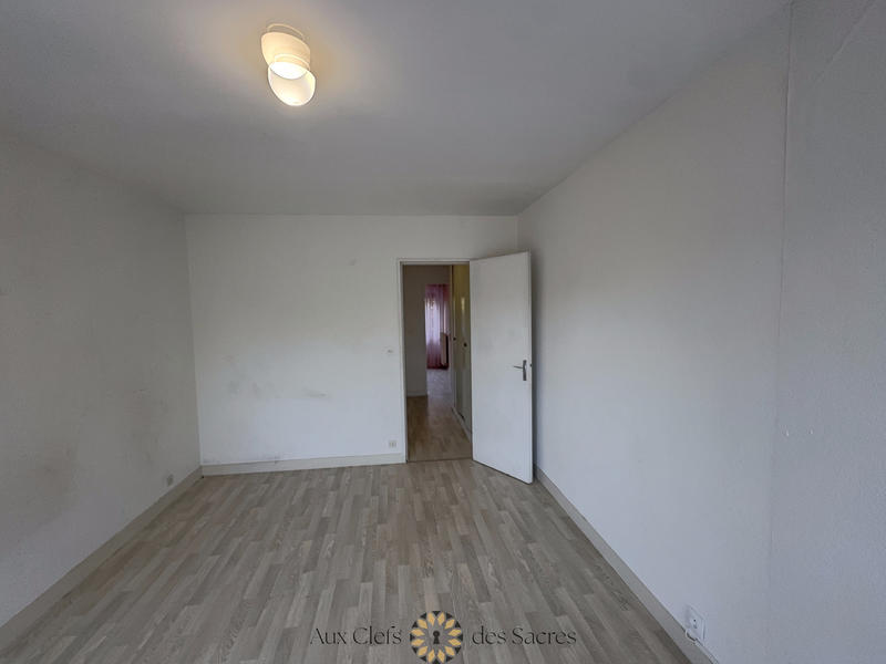 Appartement - 81 m² - 4 pièces