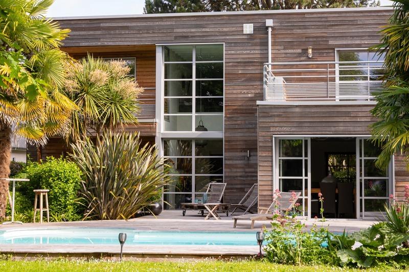 Maison - 282 m² - 8 pièces