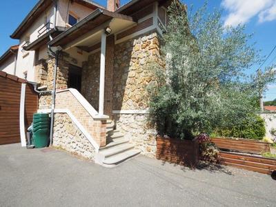 Maison - 173 m² - 8 pièces