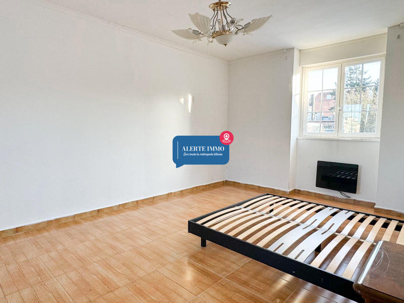 Maison - 203 m² - 5 pièces