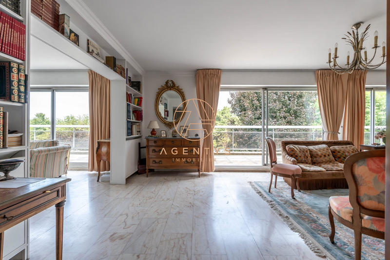 Appartement - 157 m² - 5 pièces