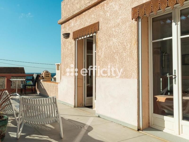 Maison - 236 m² - 6 pièces