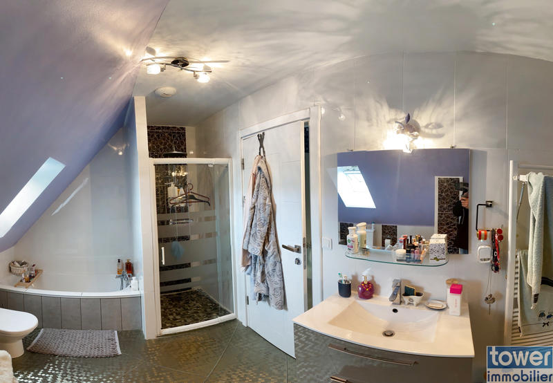 Maison - 150 m² - 7 pièces