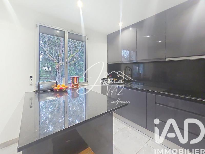 Maison - 120 m² - 7 pièces