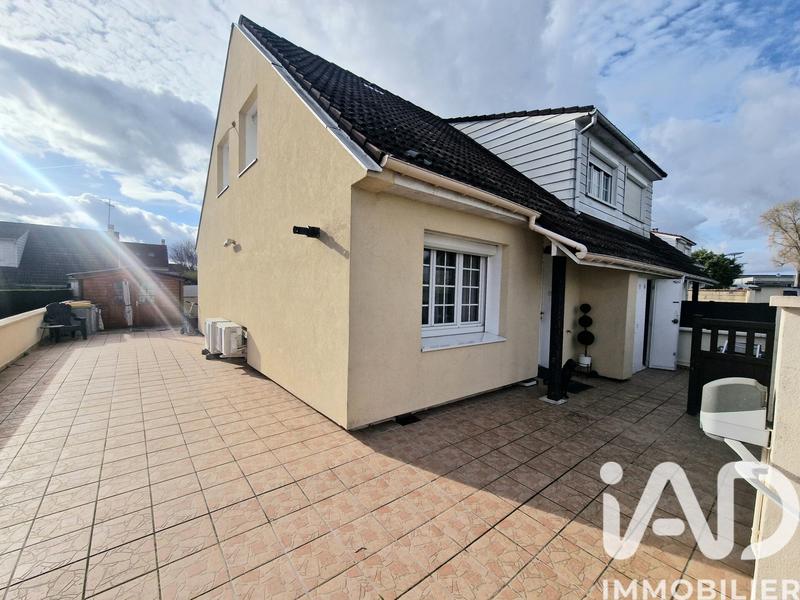 Maison - 92 m² - 4 pièces