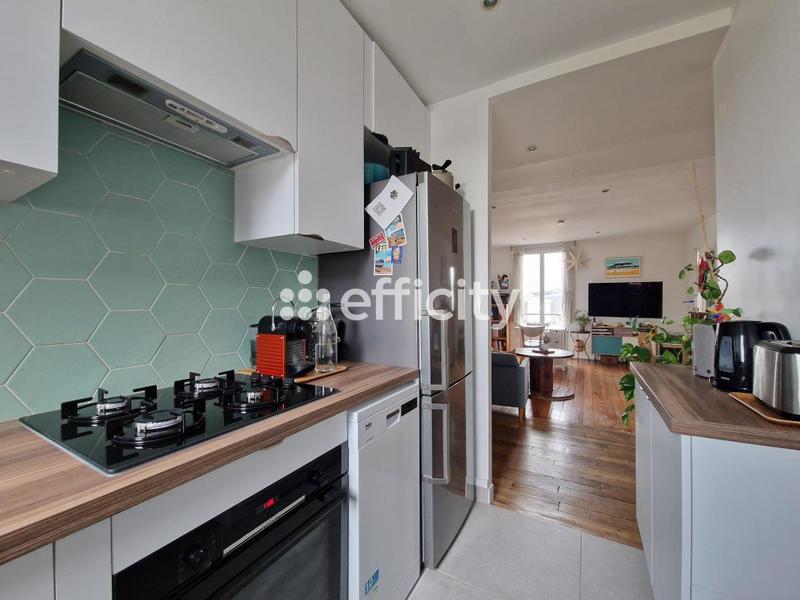 Appartement - 64 m² - 3 pièces