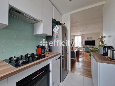 Appartement - 64 m² - 3 pièces