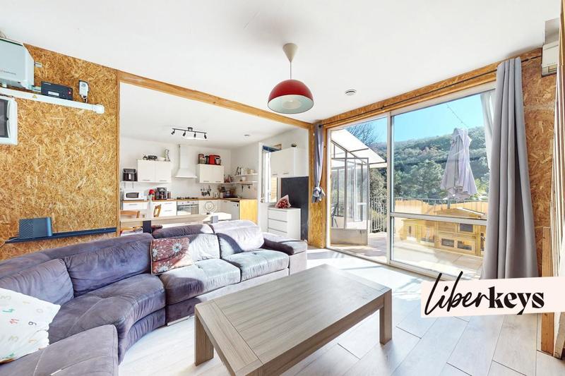 Maison de village - 115 m² - 5 pièces