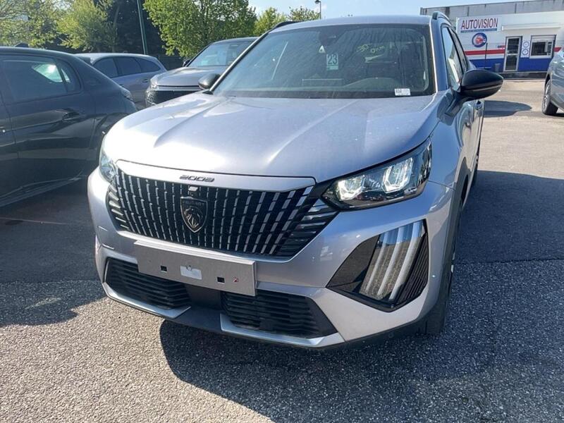 Peugeot 2008 II Hybrid 136 e-Dcs6 Allure