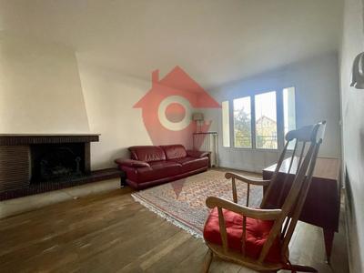 Maison - 97 m² - 4 pièces