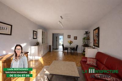 Appartement - 85 m² - 4 pièces