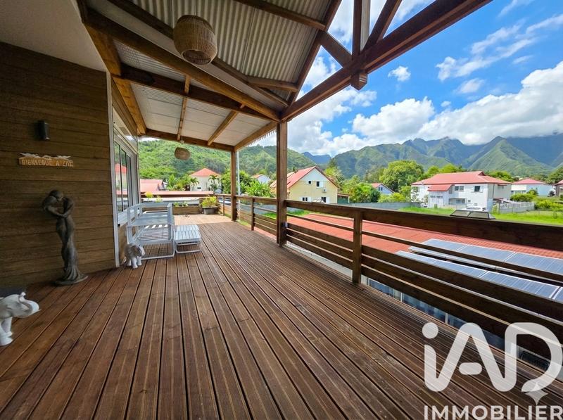 Maison - 270 m² - 11 pièces