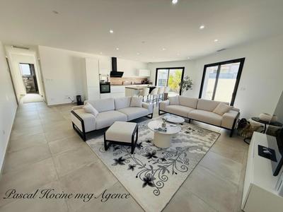 Villa - 99 m² - 4 pièces